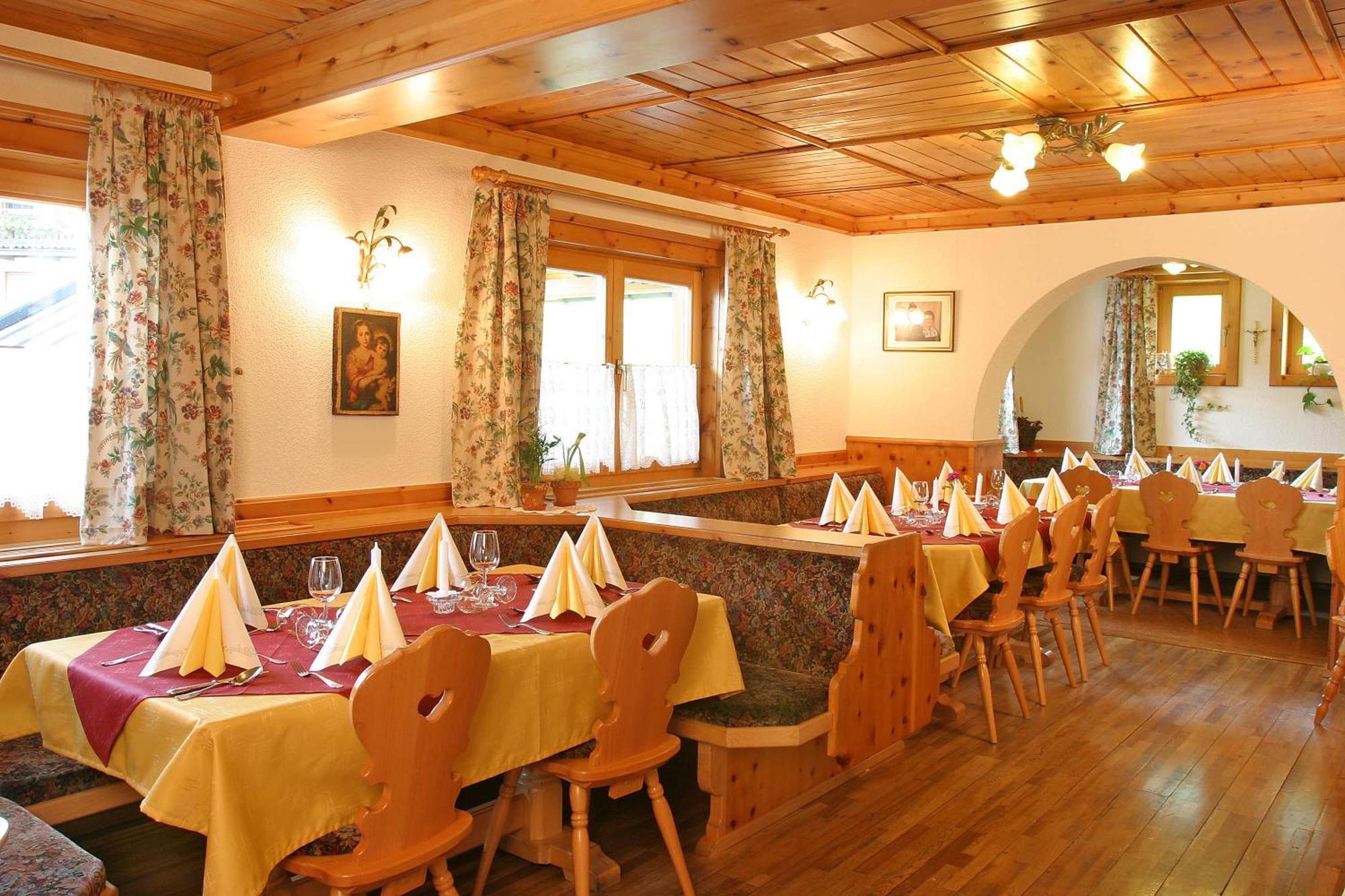 Pension Sonneck Neukirchen am Großvenediger Buitenkant foto