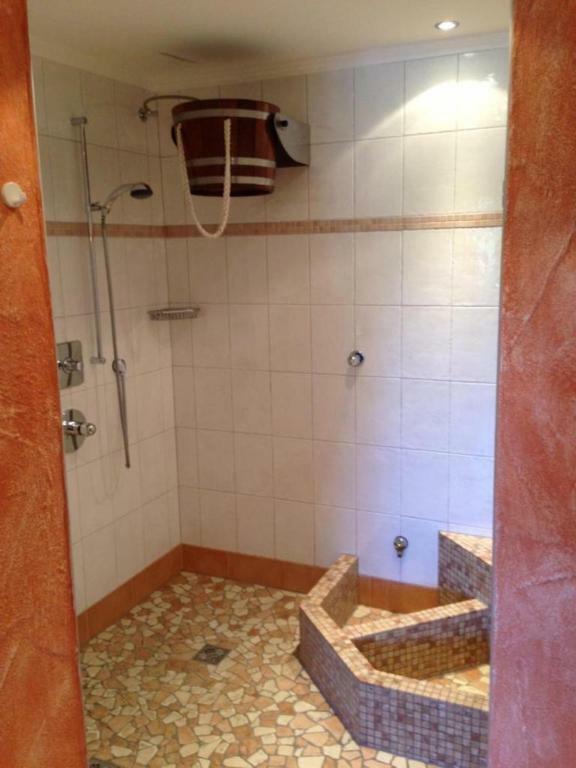 Pension Sonneck Neukirchen am Großvenediger Buitenkant foto